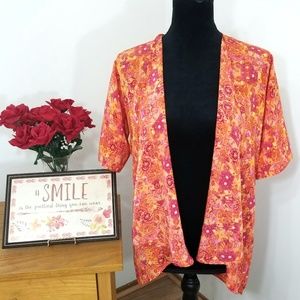 ❤ LuLaRoe Lindsay Floral Open Kimono Cardigan